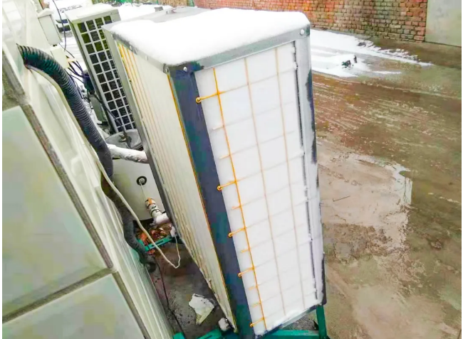 空氣能采暖結(jié)霜